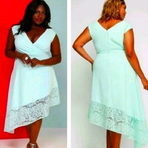 Christian Siriano  plus size dress